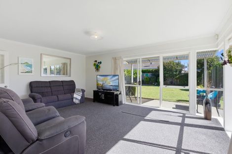 Photo of property in 30 Russley Drive, Mount Maunganui, 3116