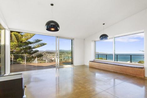 Photo of property in 13 Bella Vista, Melrose, Wellington, 6023