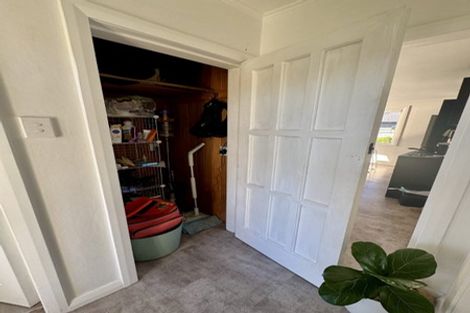Photo of property in 144 Great South Road, Huntly, 3700