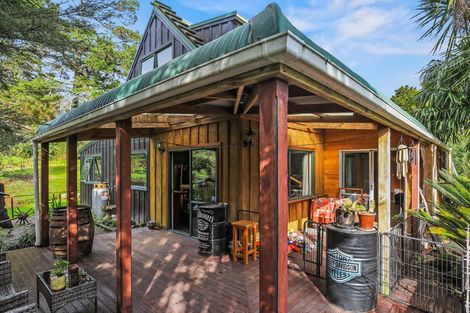 Photo of property in 50 Crown Hill Road, Paeroa, 3674