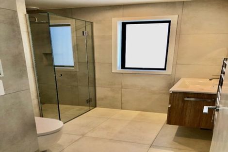 Photo of property in 16d Hamurana Place, Te Atatu Peninsula, Auckland, 0610