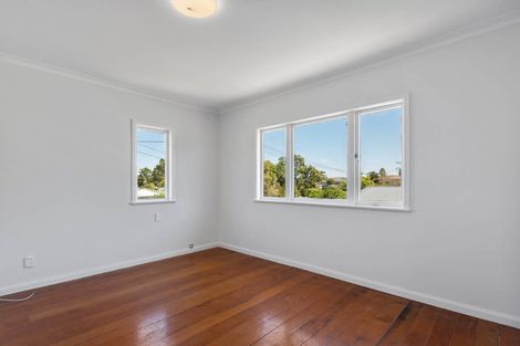Photo of property in 17a Kereru Street, Henderson, Auckland, 0612
