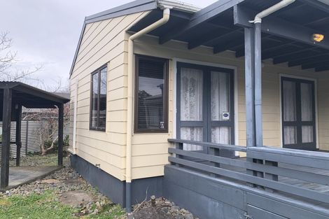 Photo of property in 13 Gloaming Place, Conifer Grove, Takanini, 2112