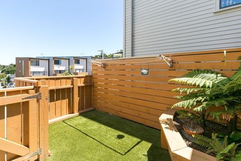 Photo of property in 22u7 Booth Street, Miramar, Wellington, 6022