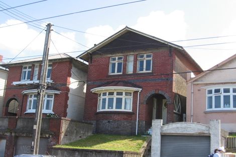 Photo of property in 94 Wallace Street, Mount Cook, Wellington, 6021