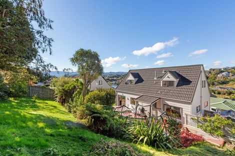 Photo of property in 8 Ration Lane, Whitby, Porirua, 5024