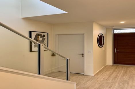 Photo of property in 17 Seager Lane, Hillmorton, Christchurch, 8024