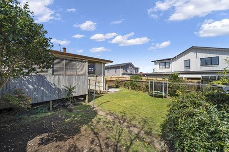 Photo of property in 2/9 Malte Brun Place, Papatoetoe, Auckland, 2025