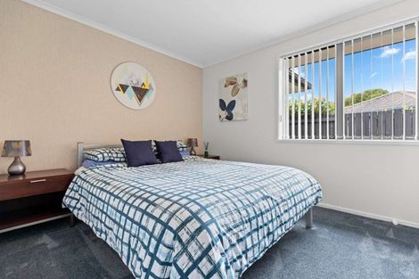 Photo of property in 28 Seabreeze Place, Papamoa Beach, Papamoa, 3118