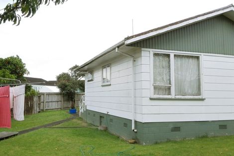 Photo of property in 7 Foster Place, Mangere East, Auckland, 2024