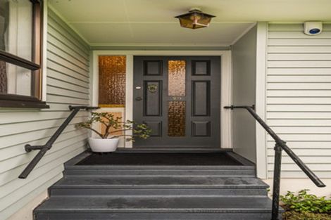 Photo of property in 20 Matapouri Road, Mangere Bridge, Auckland, 2022