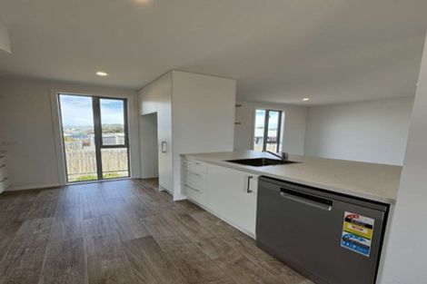 Photo of property in 4/246 Marine Parade, New Brighton, Christchurch, 8061