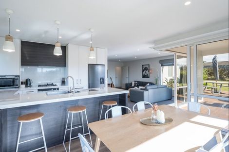 Photo of property in 3 Catherine Road, Mapua, 7005