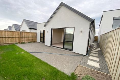 Photo of property in 87 Faringdon Boulevard, Rolleston, 7615