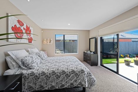 Photo of property in 7 Glen Kerran Close, Broomfield, Christchurch, 8042