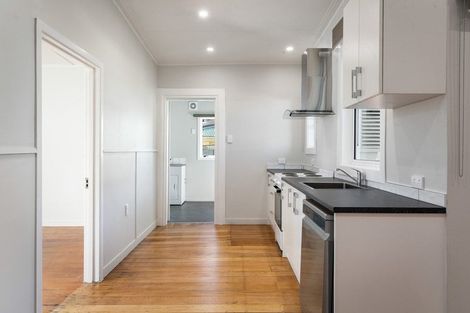 Photo of property in 616 Mackay Street, Thames, 3500