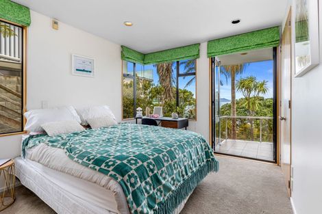 Photo of property in 2/19 Churchill Road, Murrays Bay, Auckland, 0630