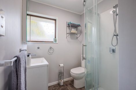 Photo of property in 6 Jarrett Court, Roslyn, Palmerston North, 4414