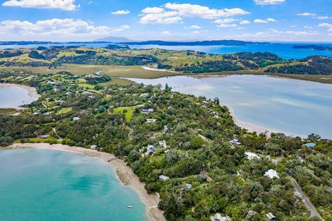 Photo of property in 20 Young Street, Mahurangi East, Warkworth, 0982