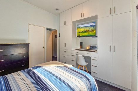 Photo of property in 25 Hall Place, Foxton Beach, Foxton, 4815