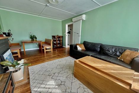 Photo of property in 59 Hewer Crescent, Naenae, Lower Hutt, 5011