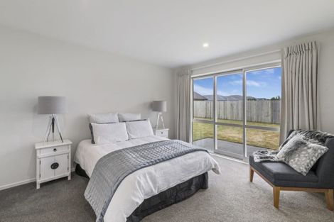 Photo of property in 14 Colebrook Drive, Rolleston, 7614