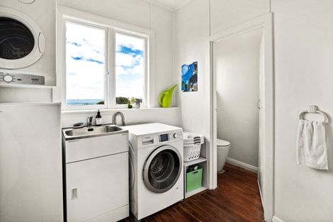 Photo of property in 7 Lock Street, Saint Clair, Dunedin, 9012