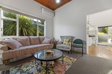 Photo of property in 39 Argyle Street, Mornington, Dunedin, 9011