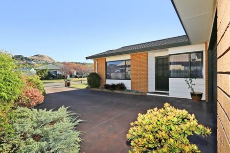 Photo of property in 11 Beaufort Place, Taradale, Napier, 4112