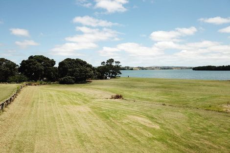 Photo of property in 12 Keven Road, Clarks Beach, Pukekohe, 2679