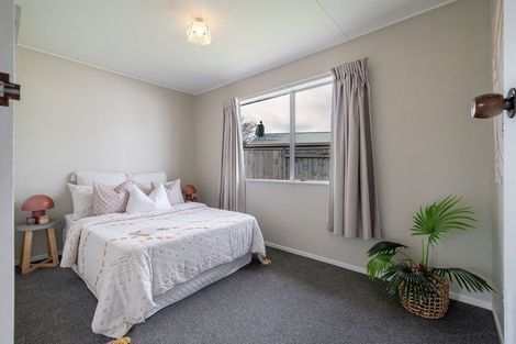 Photo of property in 49 Acacia Street, Kelvin Grove, Palmerston North, 4414