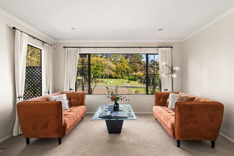Photo of property in 19 Kingsgate Avenue, Havelock North, 4130