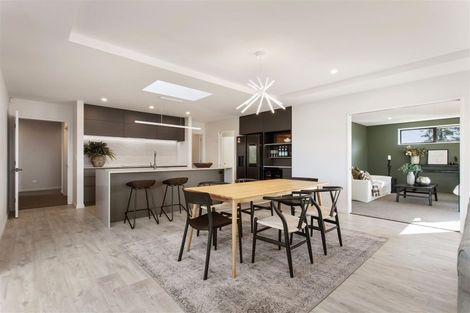 Photo of property in 92 Leistrella Road, Hoon Hay, Christchurch, 8025