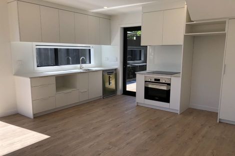 Photo of property in 16a Hamurana Place, Te Atatu Peninsula, Auckland, 0610