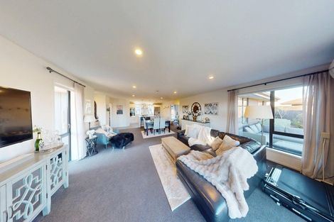 Photo of property in 24 Macdonald Heights, Feilding, 4702