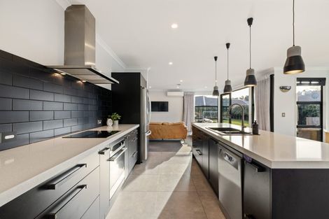 Photo of property in 14 Kohunga Crescent, Bottle Lake, Christchurch, 8083