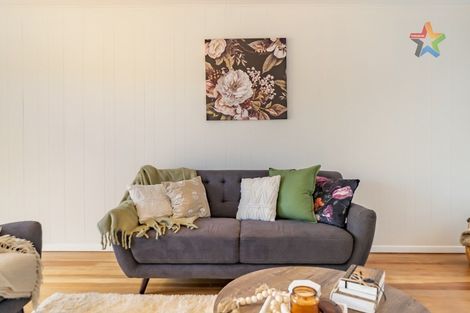 Photo of property in 39 Ruthven Road, Wainuiomata, Lower Hutt, 5014