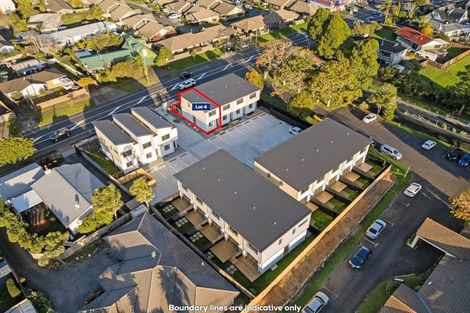 Photo of property in 101 Botany Road, Botany Downs, Auckland, 2010