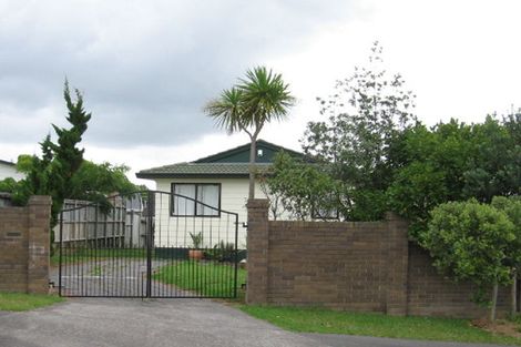 Photo of property in 24 Hassan Drive, Massey, Auckland, 0614