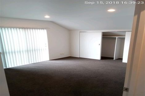 Photo of property in 44 Benchmark Drive, Massey, Auckland, 0614