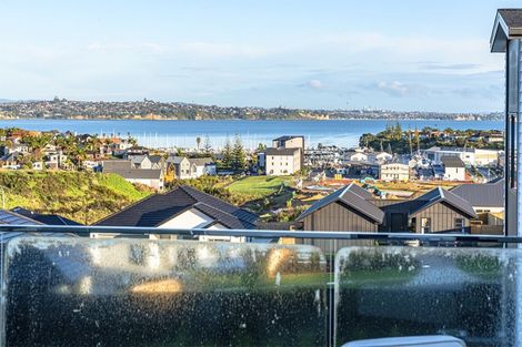 Photo of property in 57 Eighth View Avenue, Beachlands, Auckland, 2018