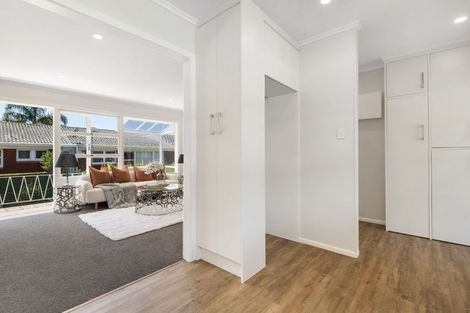 Photo of property in 1/5 Onepoto Road, Hauraki, Auckland, 0622
