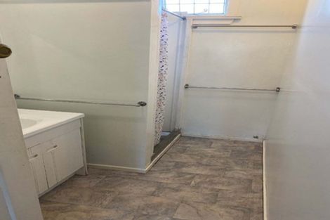 Photo of property in 76 Elizabeth Street, Riccarton, Christchurch, 8041