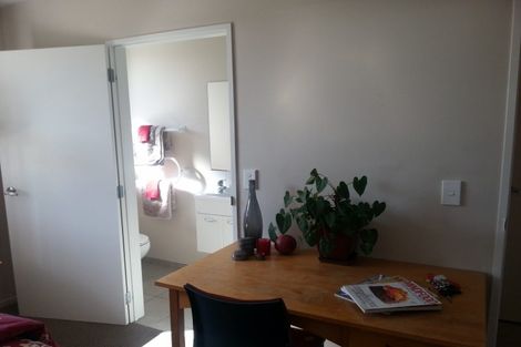 Photo of property in 15 Kyle Street, Riccarton, Christchurch, 8011