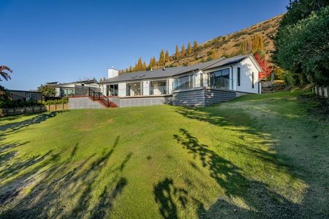 Photo of property in 4 Lindmore Lane, Lower Shotover, Queenstown, 9371