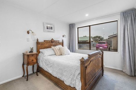 Photo of property in 61 Antrim Street, Windsor, Invercargill, 9810