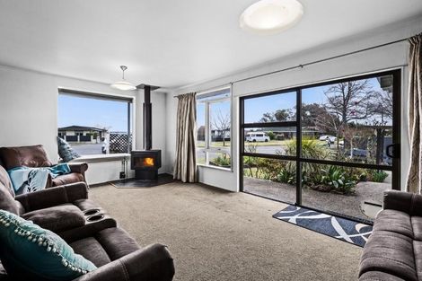 Photo of property in 166 Flaxmere Avenue, Flaxmere, Hastings, 4120