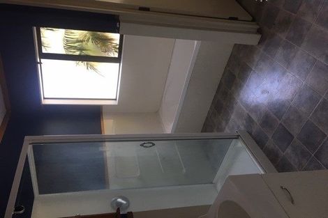 Photo of property in 10 O'sullivan Place, Waiuku, 2123