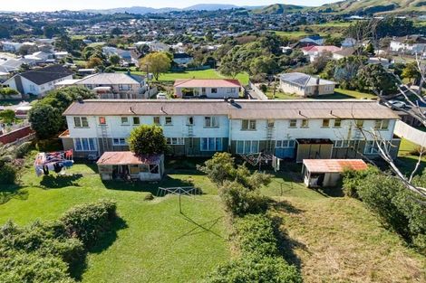 Photo of property in 50- 56 Leicester Street, Cannons Creek, Porirua, 5024