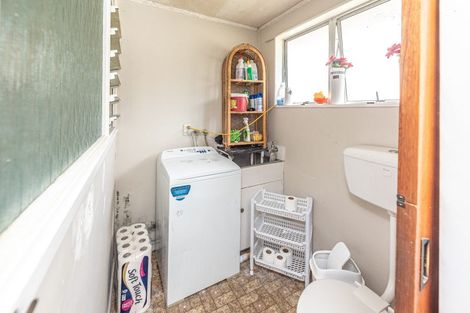 Photo of property in 28 Ward Street, Aramoho, Wanganui, 4500
